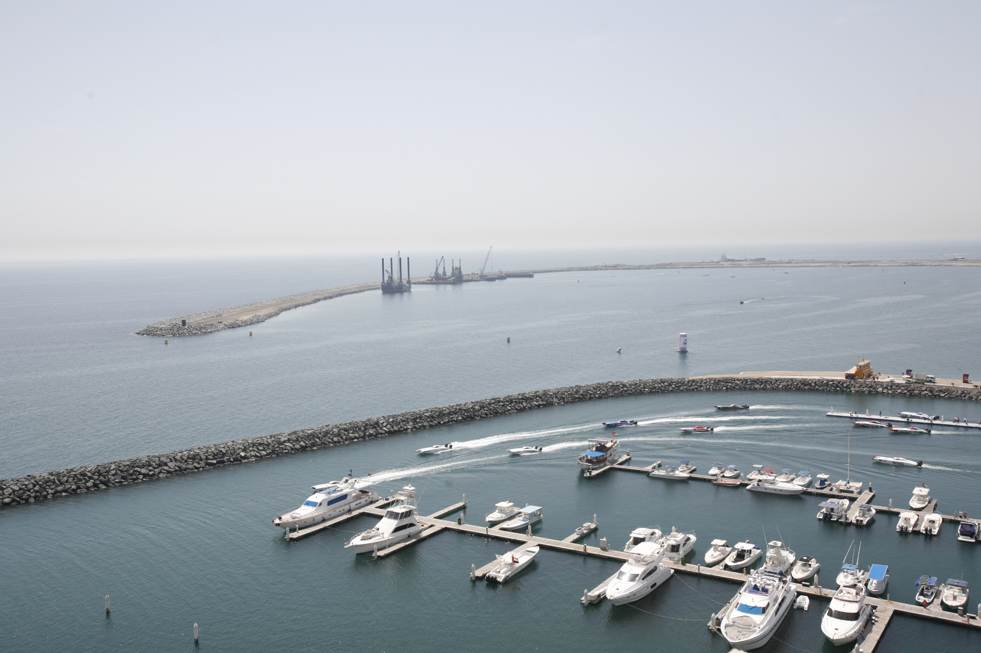 Iranian Drone Attack Disrupts ATP Tennis Tournament in UAE, Forces Evacuation