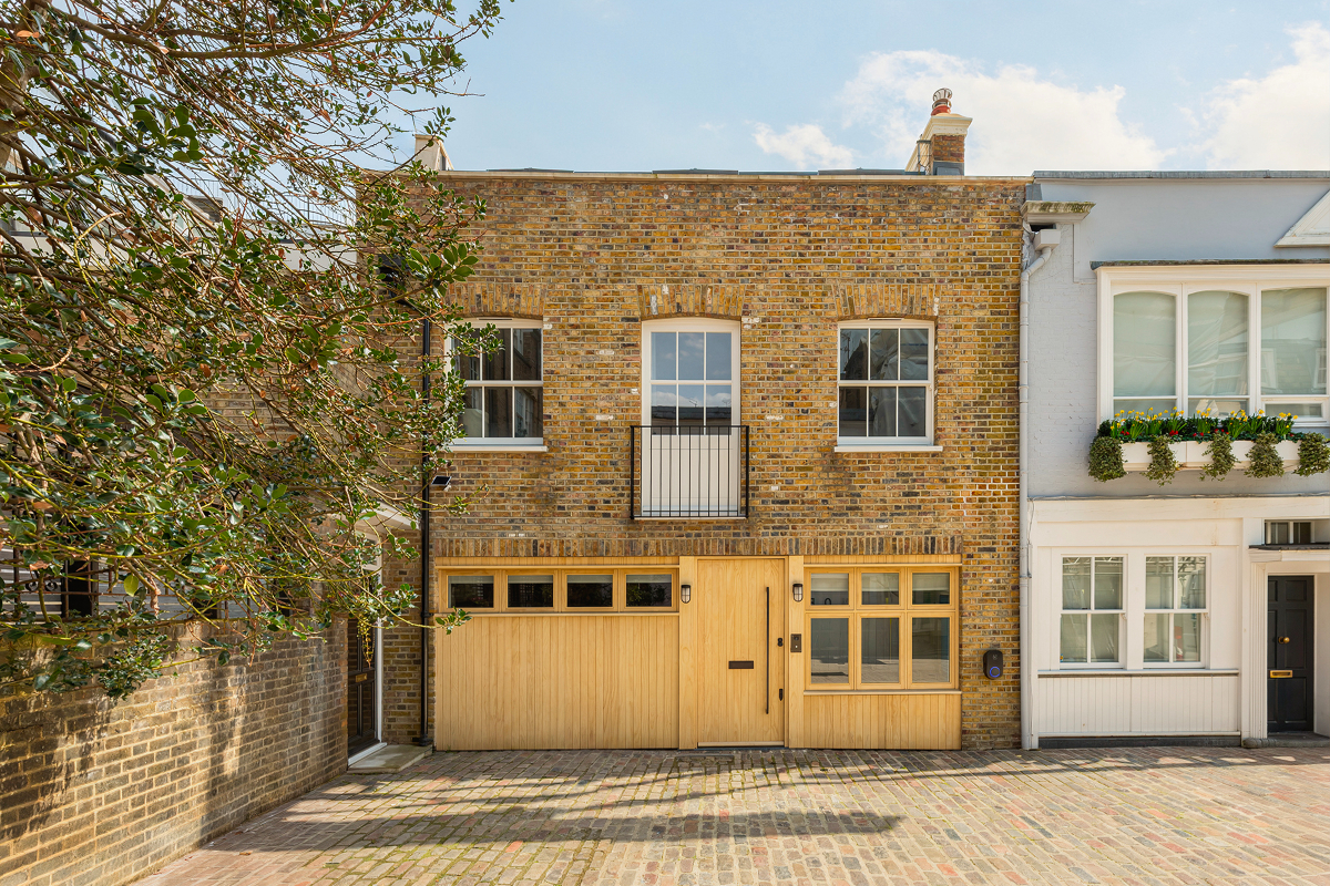 London’s £10m secret: how the rich buy super-prime property