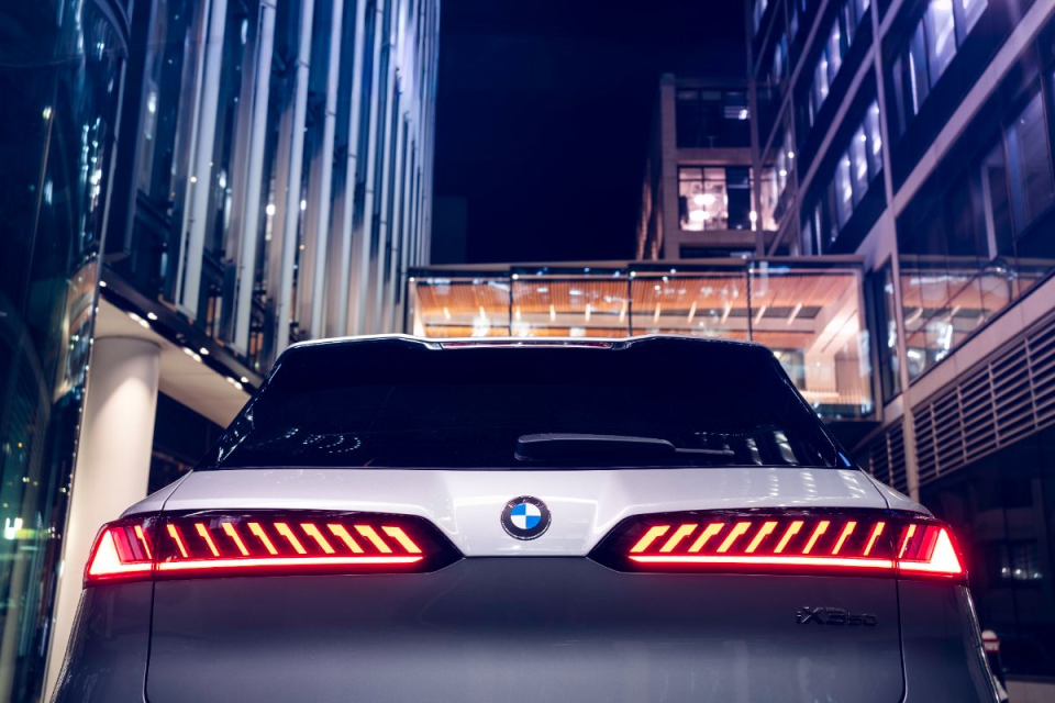 Breaking news event with people gathered, capturing a moment of urgency and attention, suitable for a general audience.