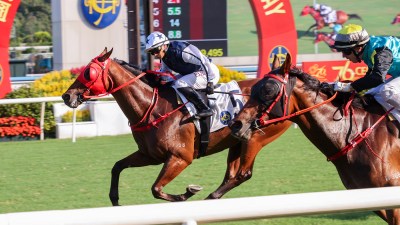 Breaking news graphic showcasing current events in 2025, highlighting key headlines and date in a dynamic layout