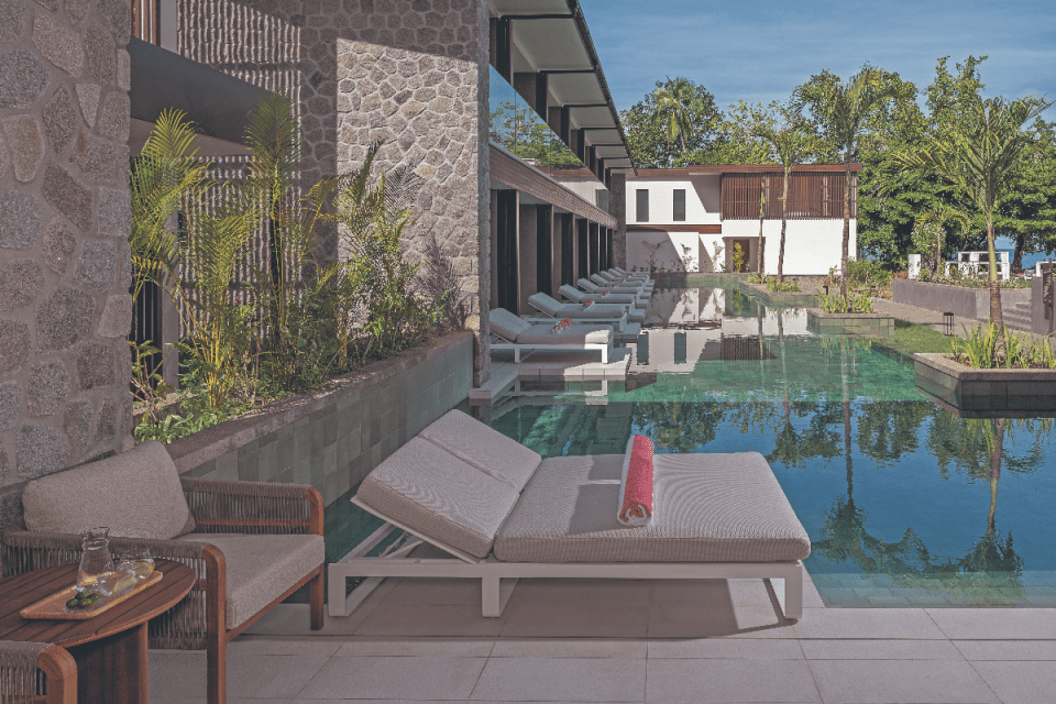 Empty article title and content, unable to generate context-specific alt text for image 15.