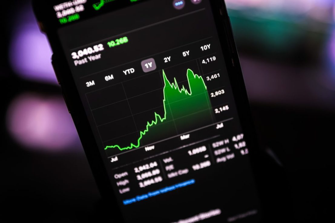 Traders are hitting the sell UK button.