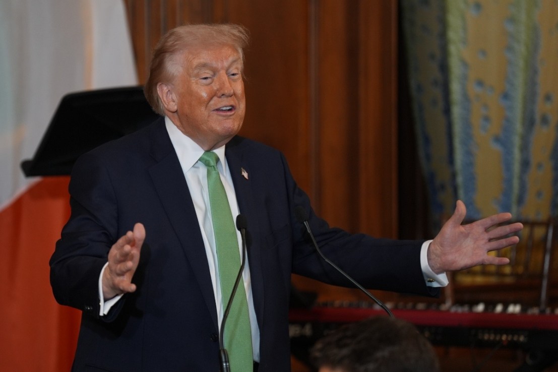 FTSE 100 Live: Stocks to dip as Trump extends ceasefire