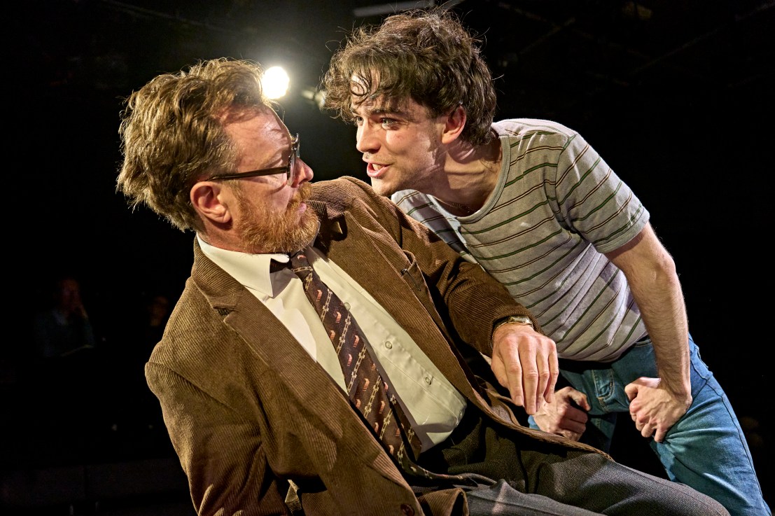Equus play review: Toby Stephens is excellent in psychological drama