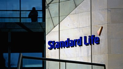 Standard Life office building exterior, representing one of the UKs largest pension funds, in a business context
