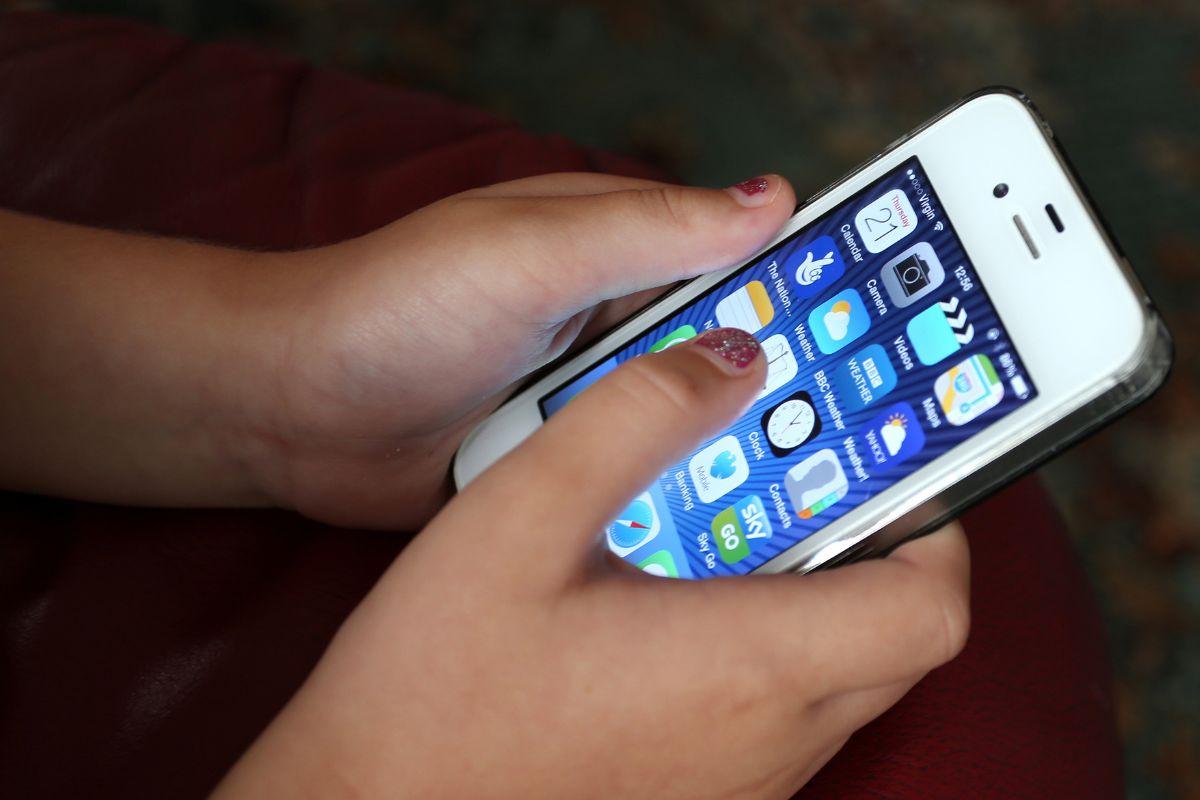 Apple warns UK app store reforms could invite scams