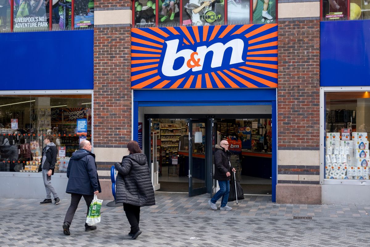 B&M poaches Asda exec in bid to shake off accounting blunder