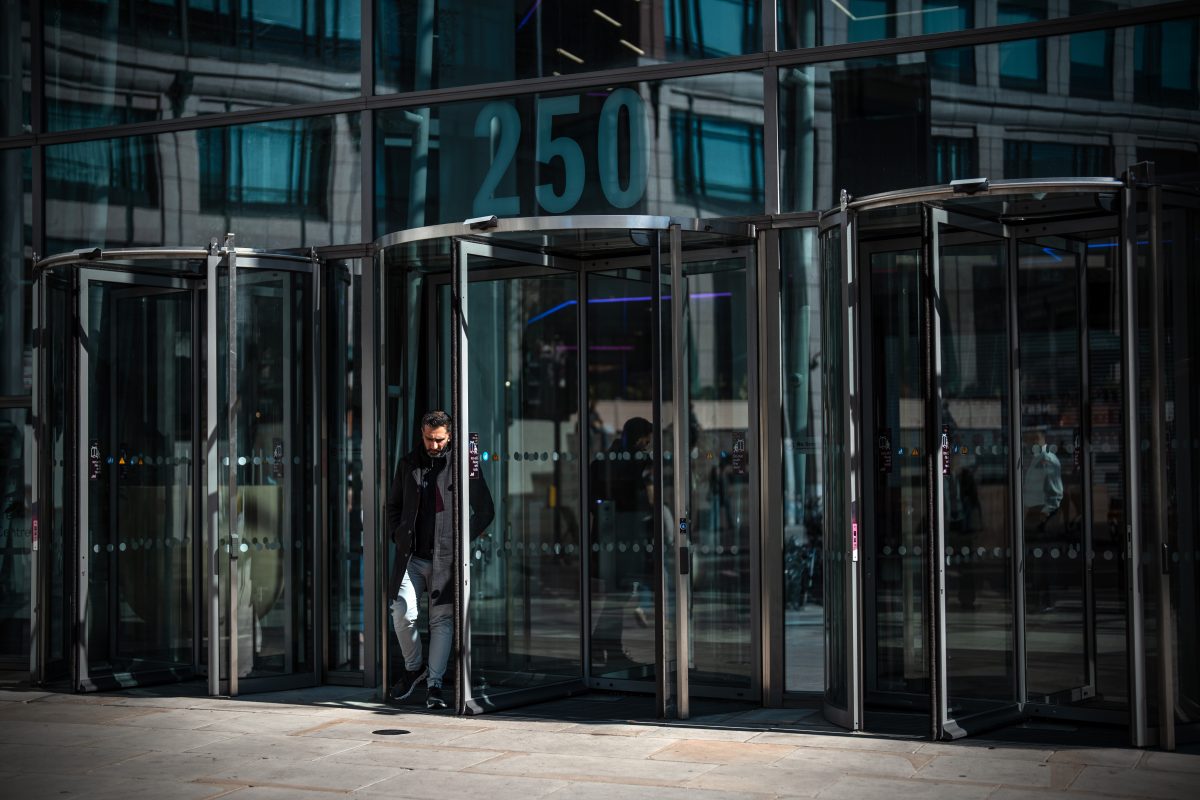 One-third of UK workers feel lonelier at work than during pandemic