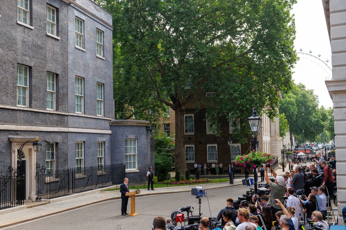 The Debate: Should the resignation of the Prime Minister trigger a general election?