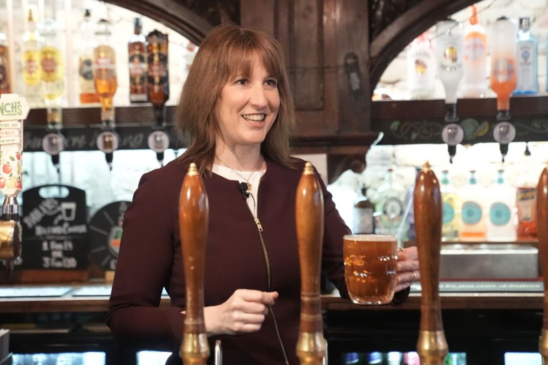 Hospitality leaders ramp up pressure on Labour to 