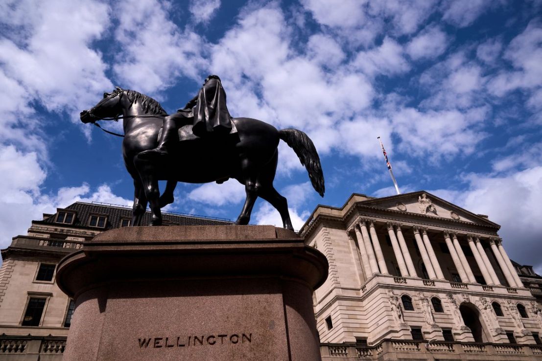 FTSE 100 Live: Stocks to fall after Trump warns Iran ‘beating’; Bank to hold interest rates