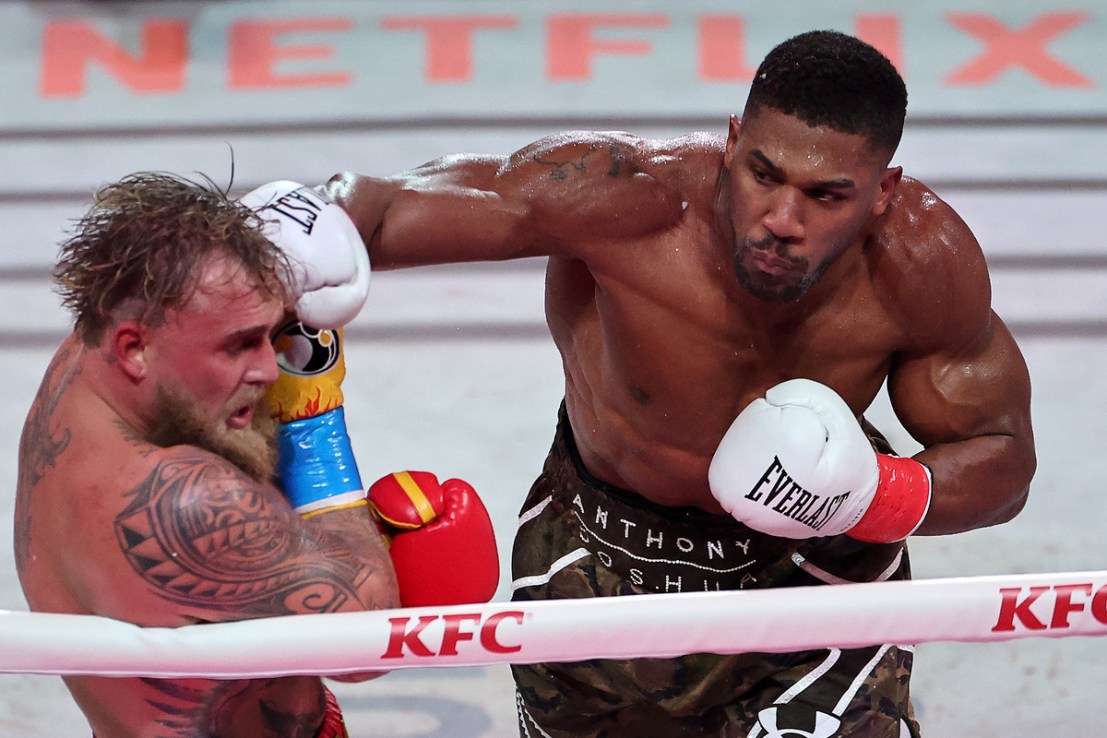 Anthony Joshua v Tyson Fury venue tug of war on pause, says Matchroom boss Hearn