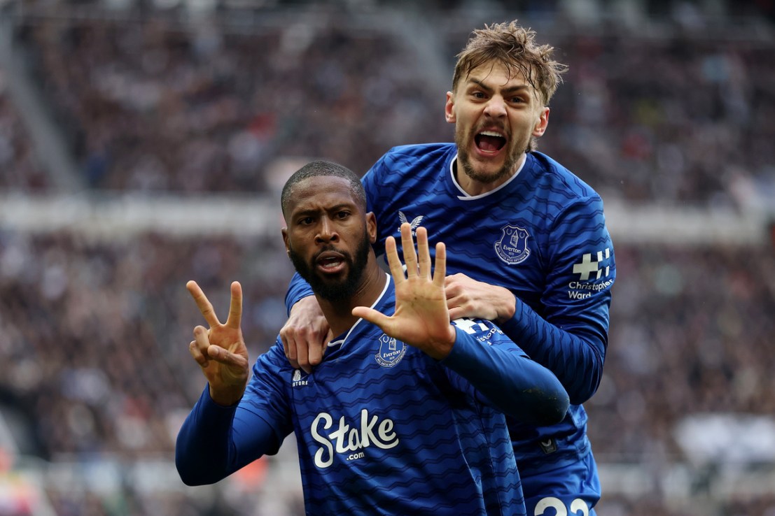 Everton facing early termination of Stake sleeve deal as ban looms
