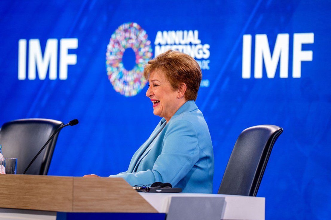 IMF warns Bank of England against cutting interest rates