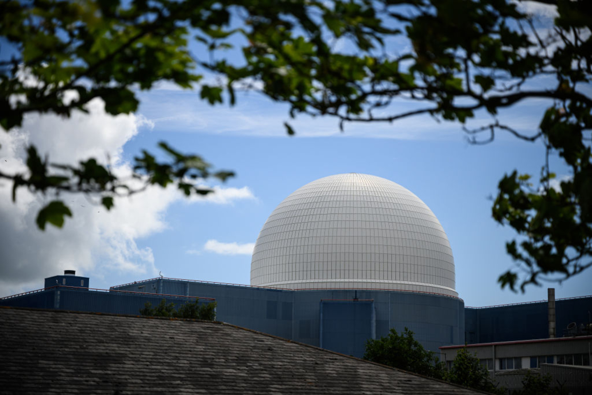 Sizewell B nuclear plant gets 20-year life extension to 2055