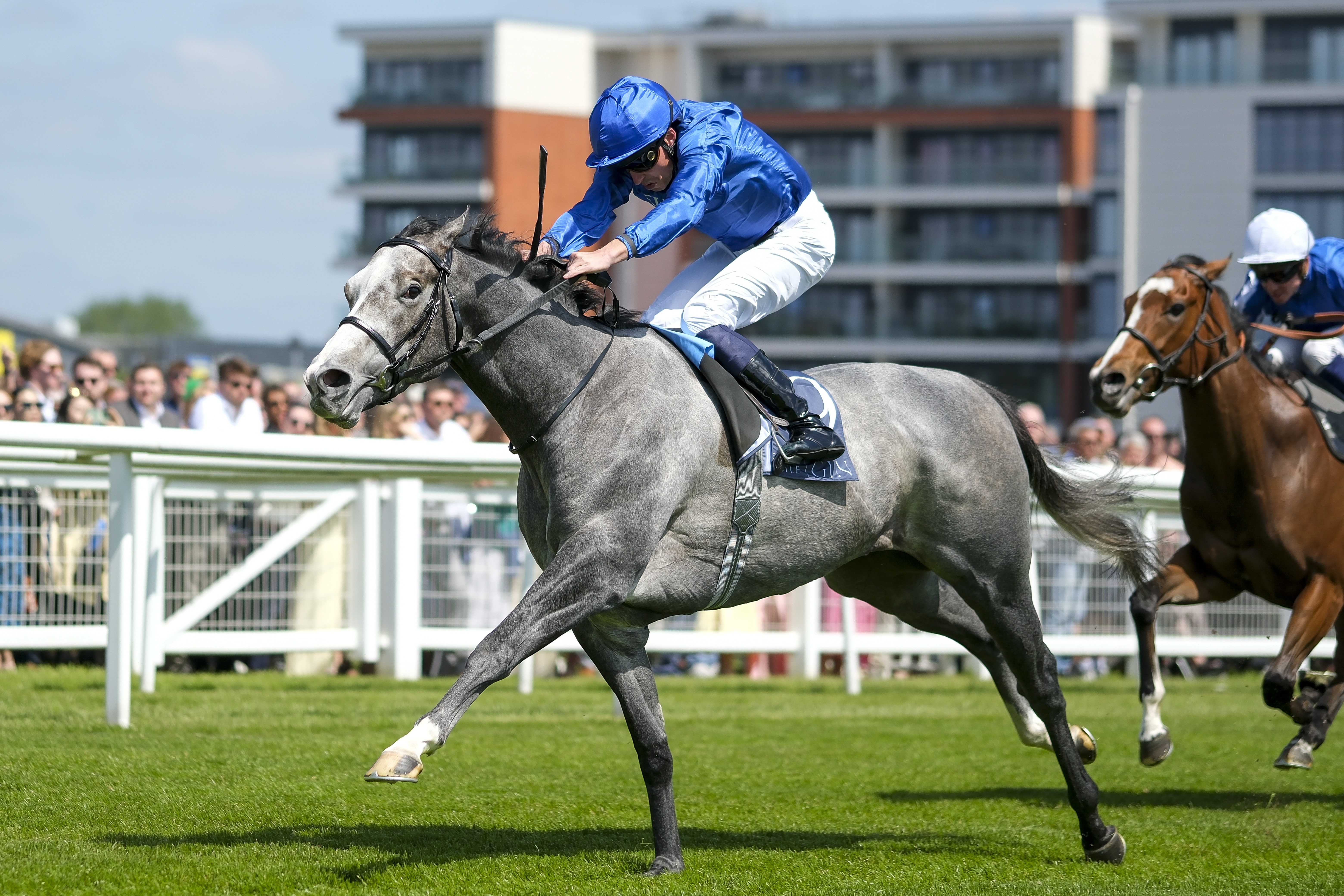 Clyde and Honour look keys to crack Hackwood