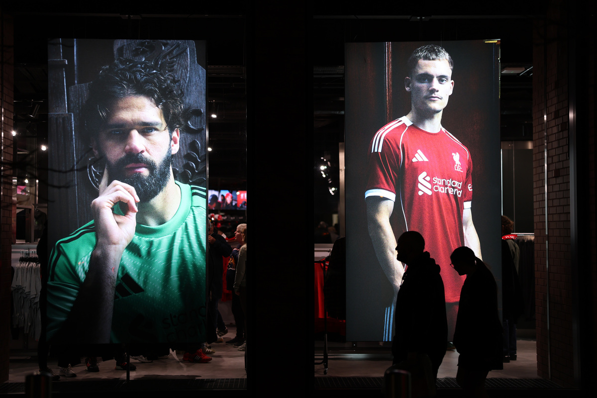 Liverpool FC in talks to open physical retail stores in US