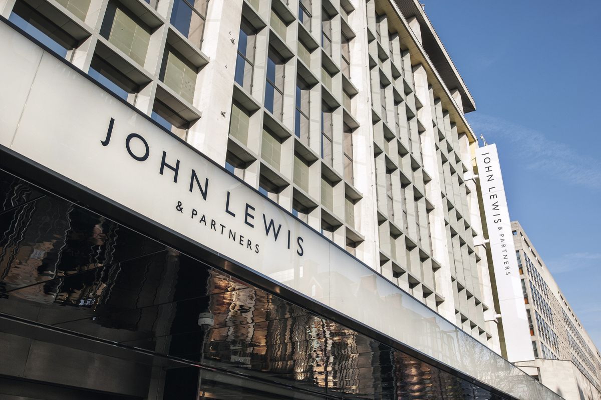 John Lewis MD Peter Ruis Departs Amid Sales Challenges