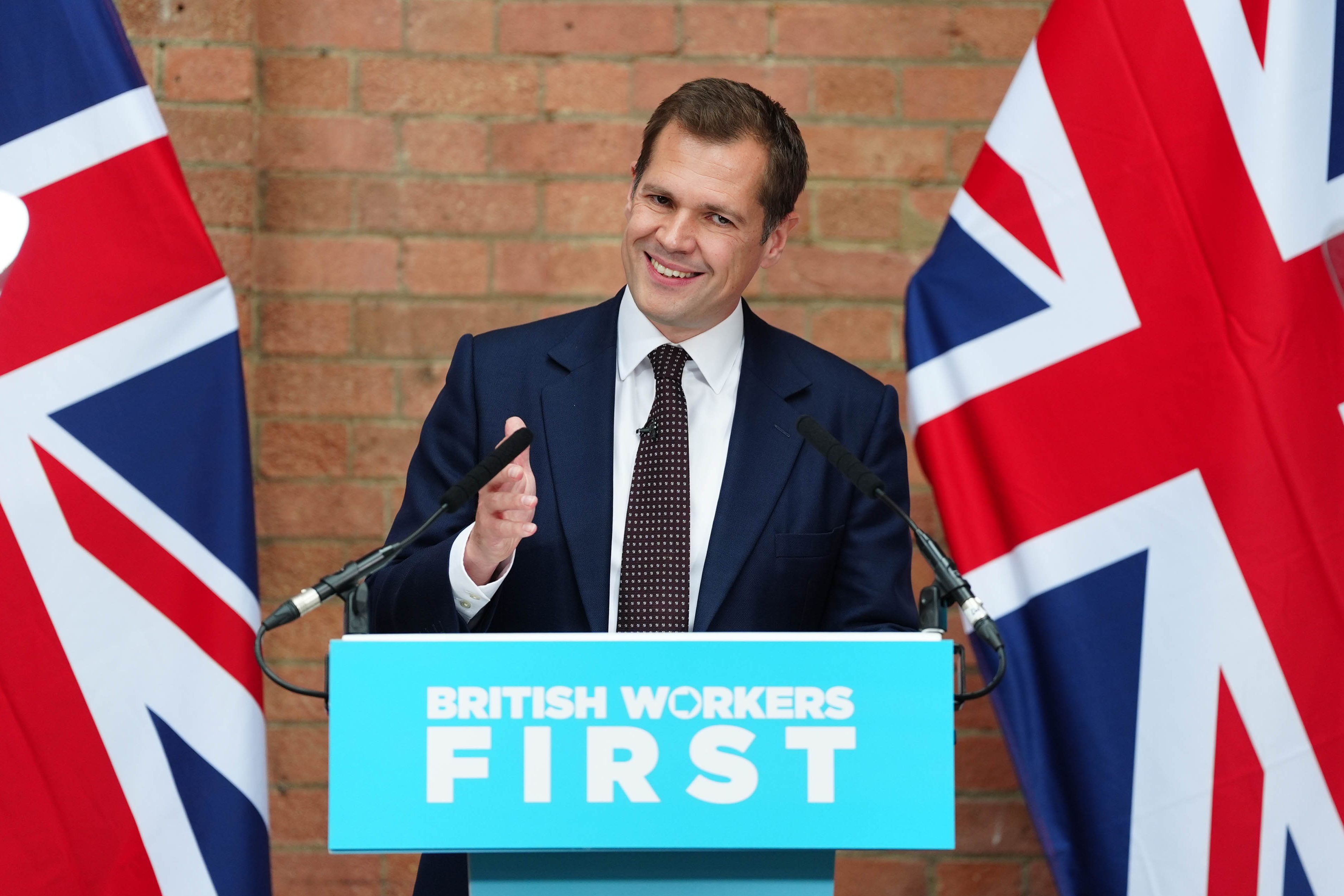 Jenrick Refuses to Rule Out Bank Tax for Reform UK Agenda