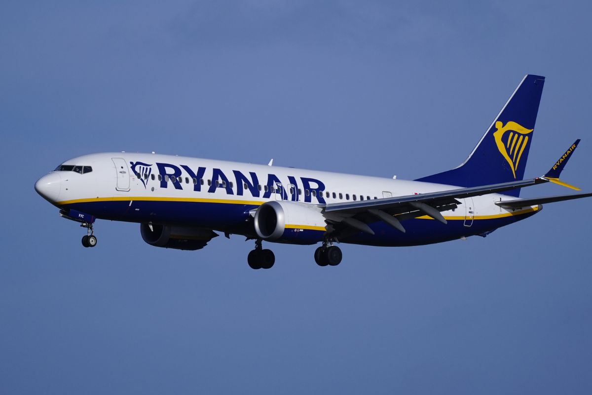 Ryanair warns high jet fuel prices could ground rival airlines