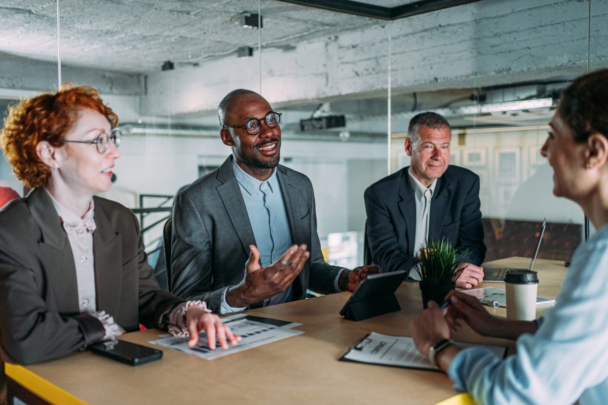UK Firms Cut Consulting Spend Amid Rising AI Adoption
