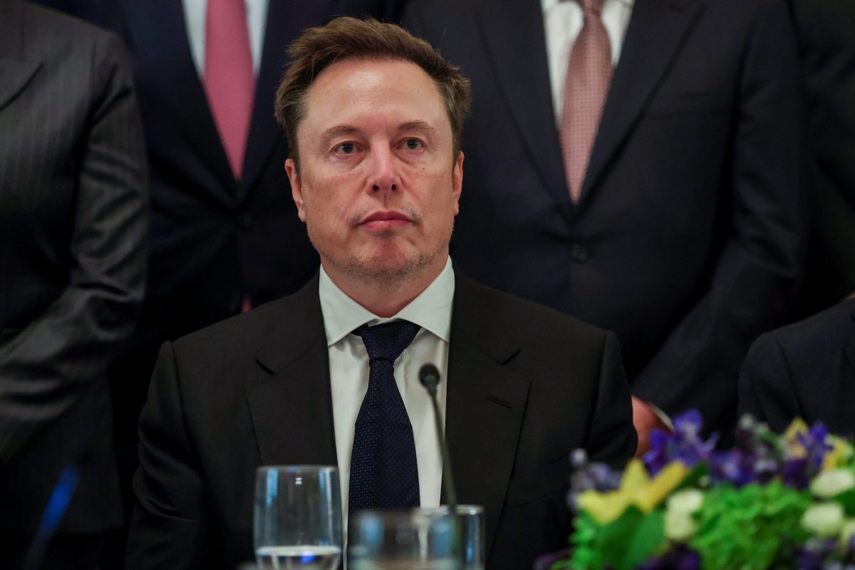 Musk turns to rival Anthropic to power Grok