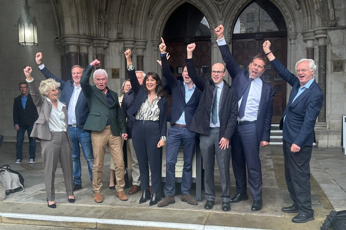 Jubilant Libor traders celebrate outside court after their convictions were overturned