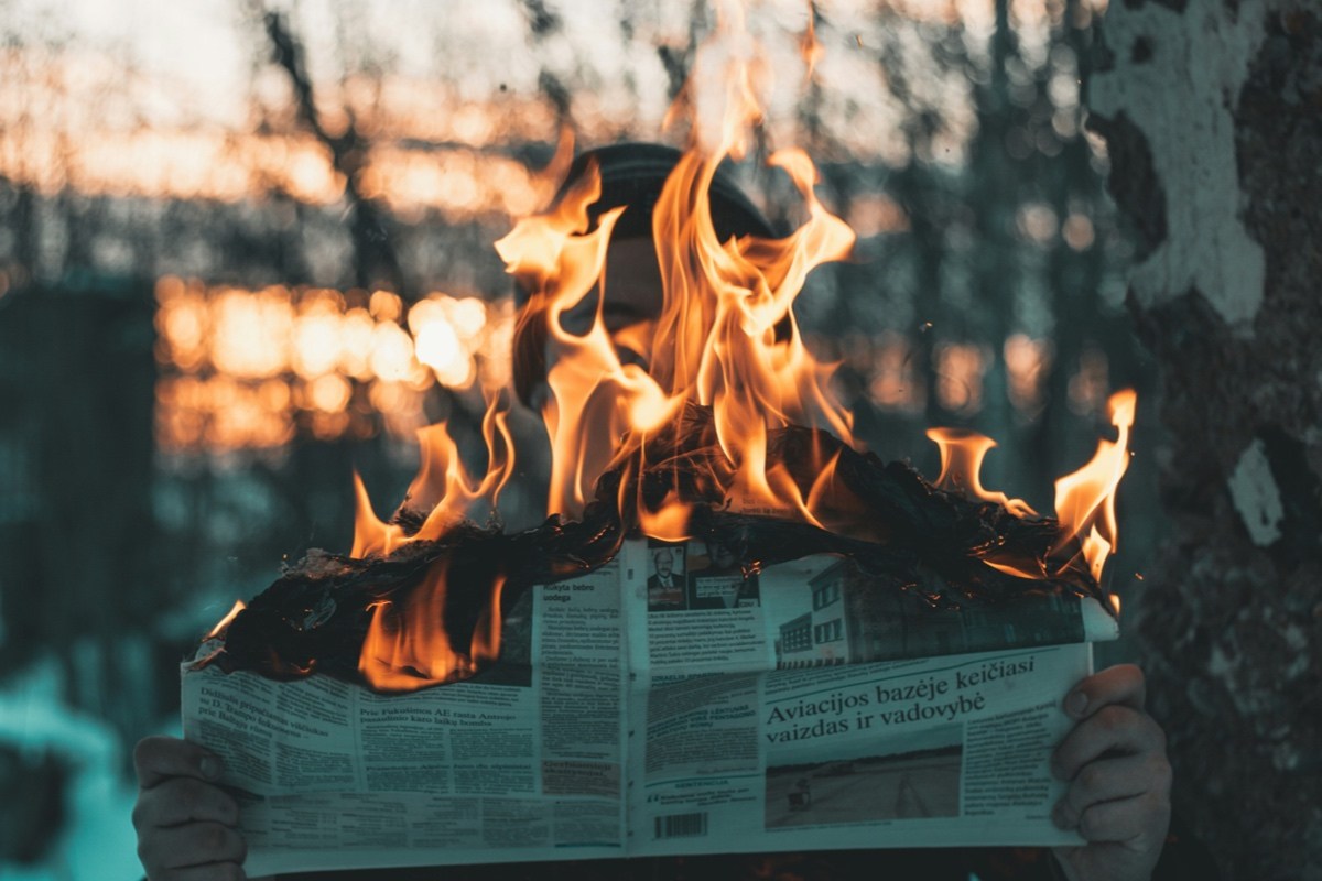 Disinformation wars: The digital mafia weaponising online news