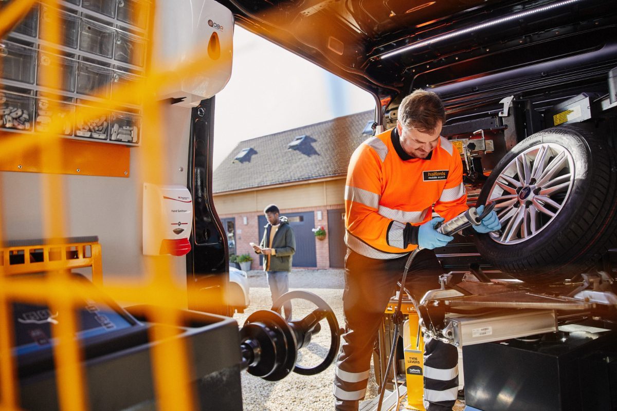 Halfords shares hit speedbump despite accelerating sales