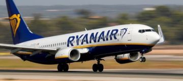 La Ryanair ritorna a fare profitto, il settore viaggi si risveglia thumbnail