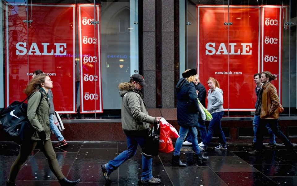 UK consumer confidence fell two points in February as reports of a technical recession dampened hopes.