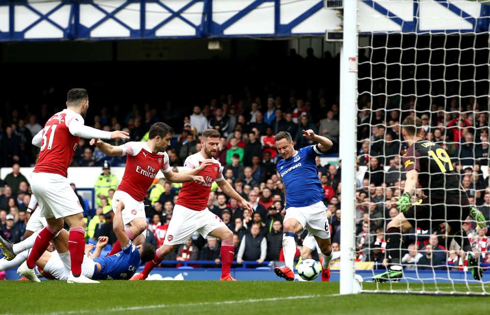 Everton FC v Arsenal FC - Premier League