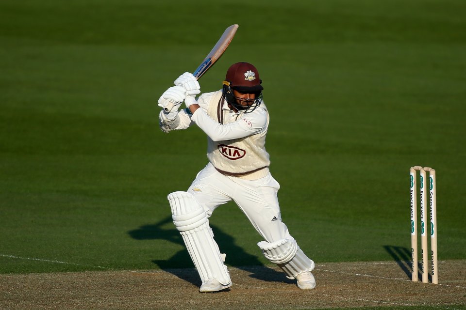 Surrey v Essex - Specsavers County Championship - Day One