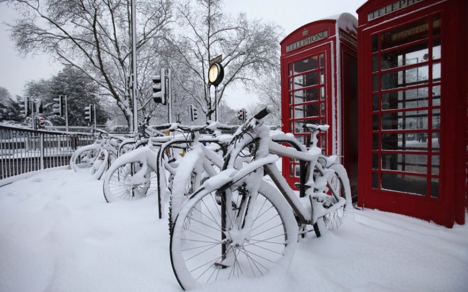 A white Christmas could be on the cards for London this year, early weather forecasts predict