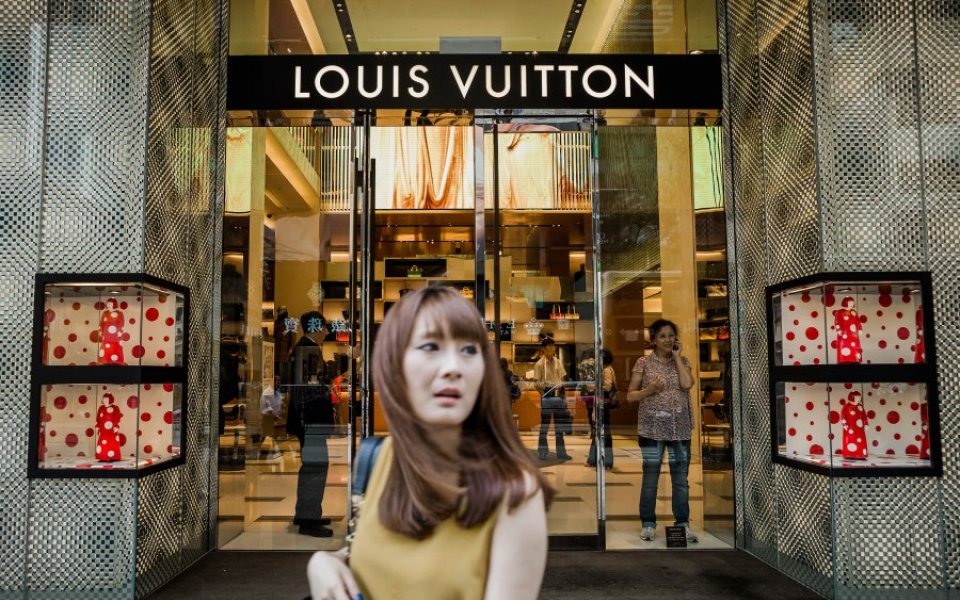 China luxury boom returns but LVMH, Hermes stand out from crowd