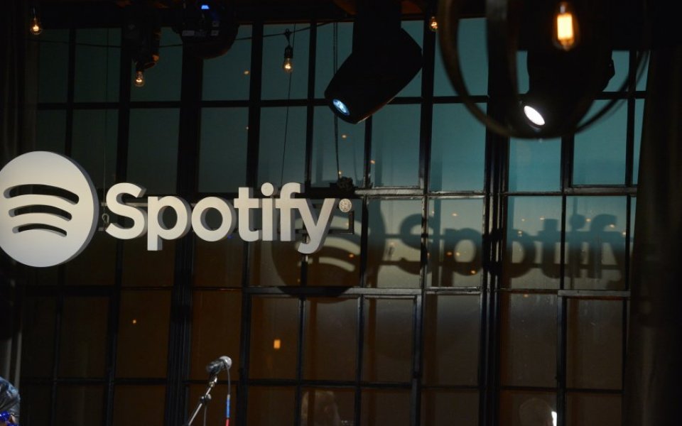 Spotify hit the upper end of its targets for the first quarter, but warned subscriber growth would slow
